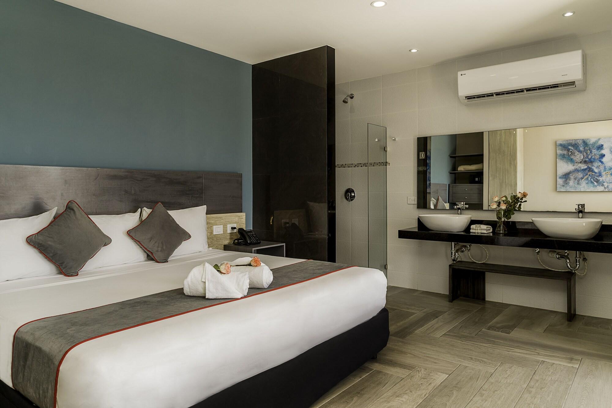 Bfh Attraction Deluxe Hotel بلايا ديل كارمن المظهر الخارجي الصورة