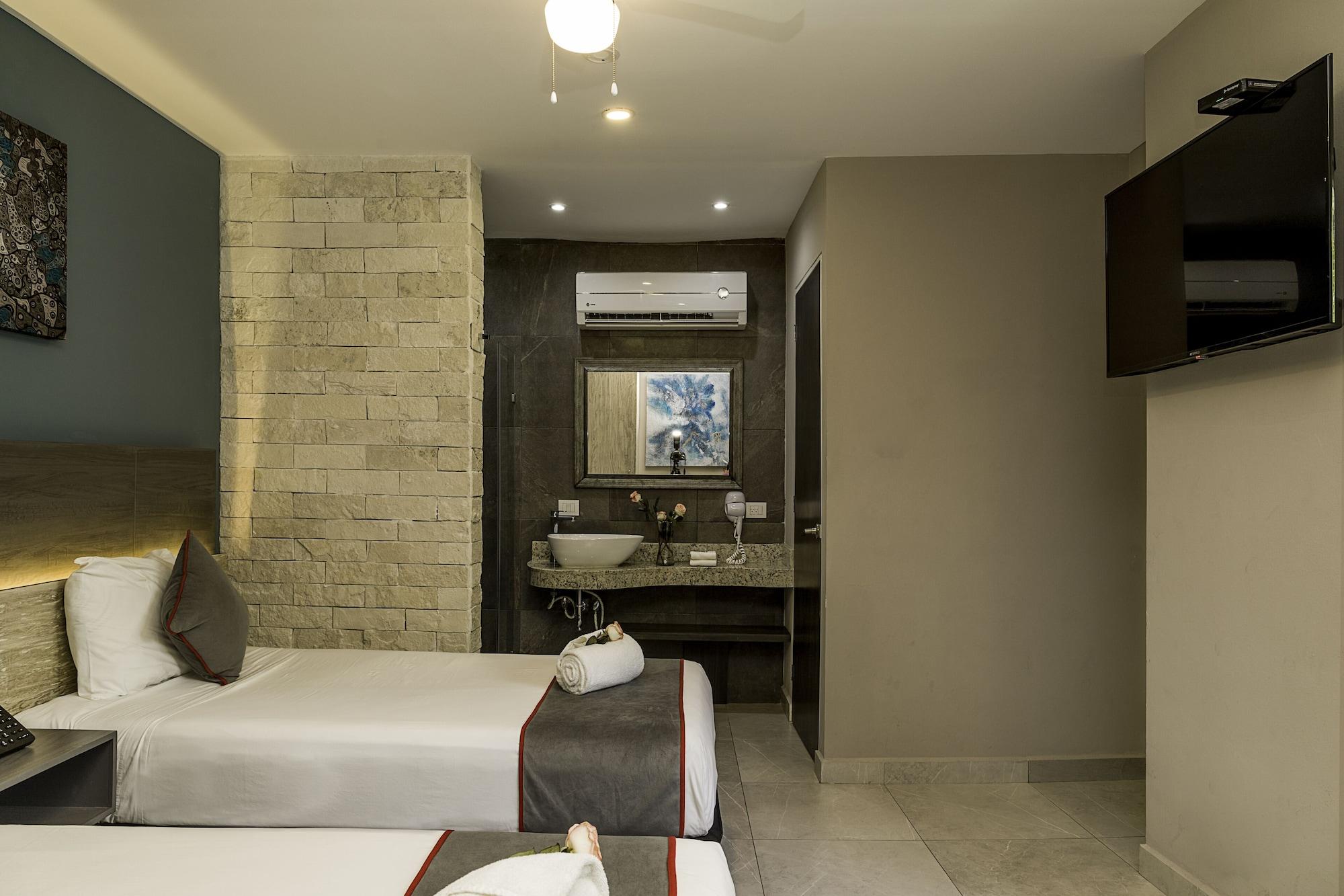 Bfh Attraction Deluxe Hotel بلايا ديل كارمن المظهر الخارجي الصورة