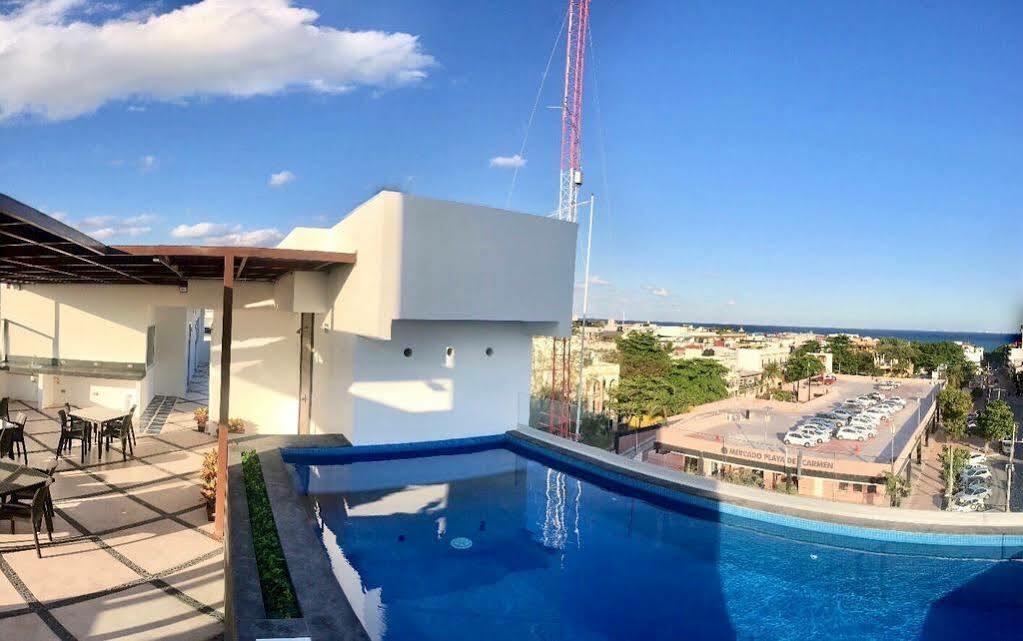 Bfh Attraction Deluxe Hotel بلايا ديل كارمن المظهر الخارجي الصورة